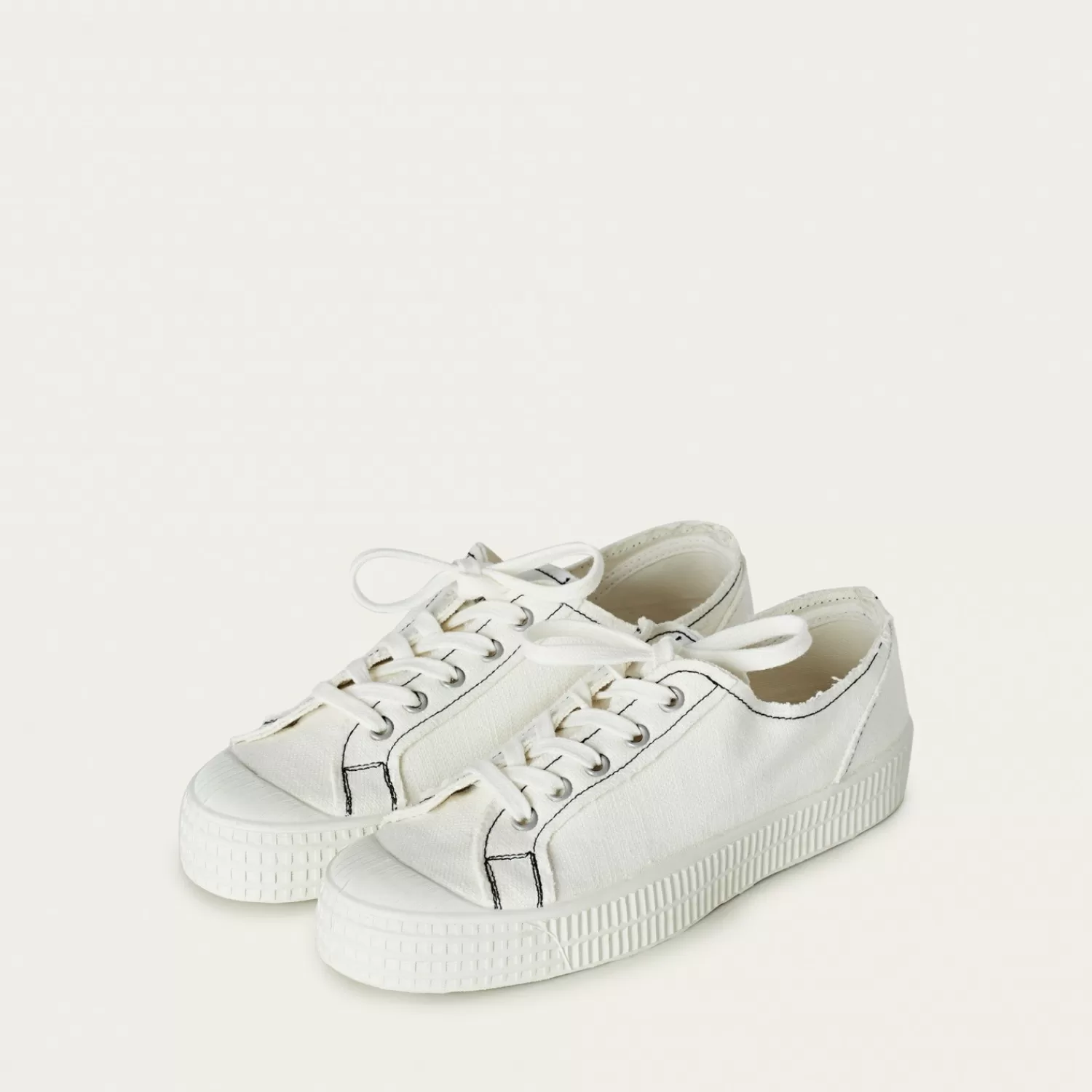 Balagan Novesta Star Master Sneakersy Meskie Vegan, Perlowy Z Czarna Nicia